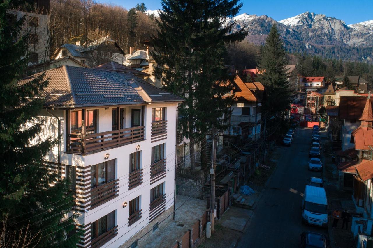 Imperial Hotel Sinaia Exterior photo