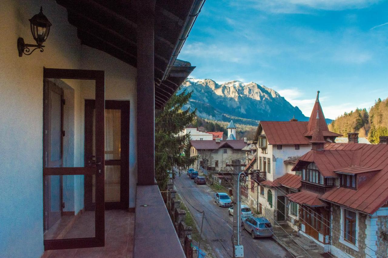 Imperial Hotel Sinaia Exterior photo